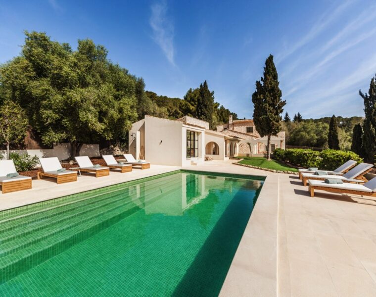 Finca for sale in S'Arracó ABC-101316