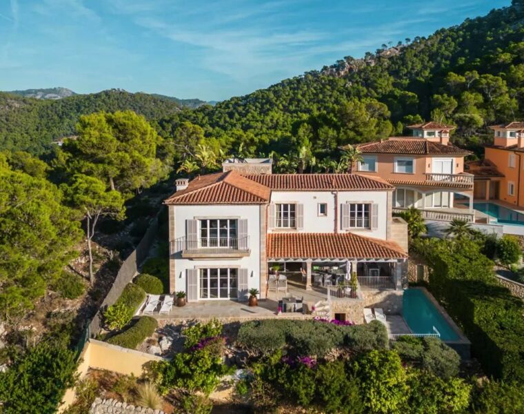 Villa for sale in Port Andratx