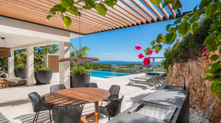 Villa for sale in Bendinat ABC-101014