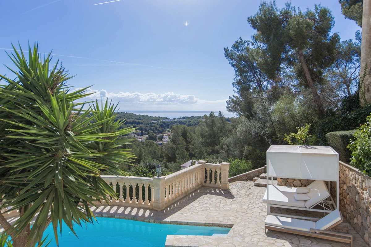 Villa for sale in Portals Nous ABC-88112