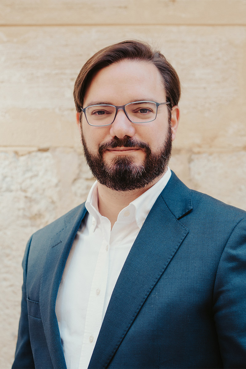 Pelayo de salvador desalvador. lawyer