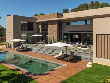 Villa for sale in Cala Vinyes