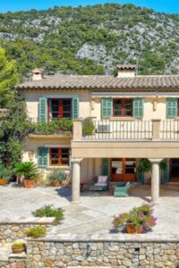 country house for sale in pollensa