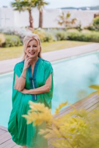 Helen Cummins' Son Vida home