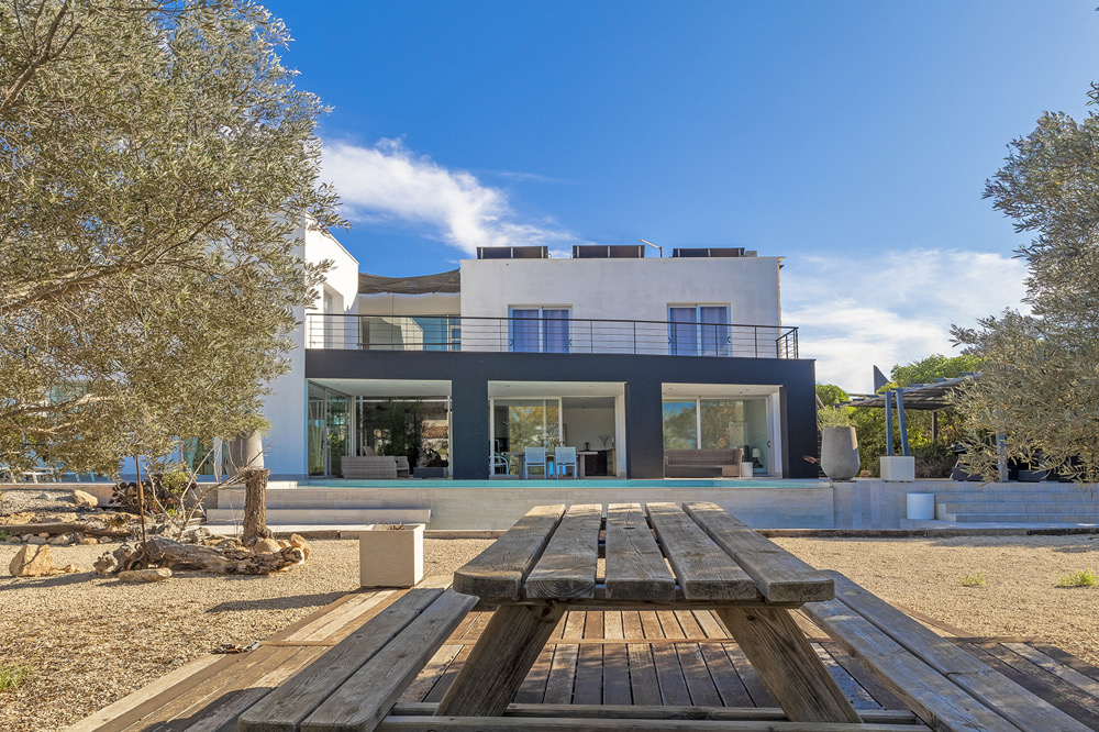Villa for sale in Llucmajor