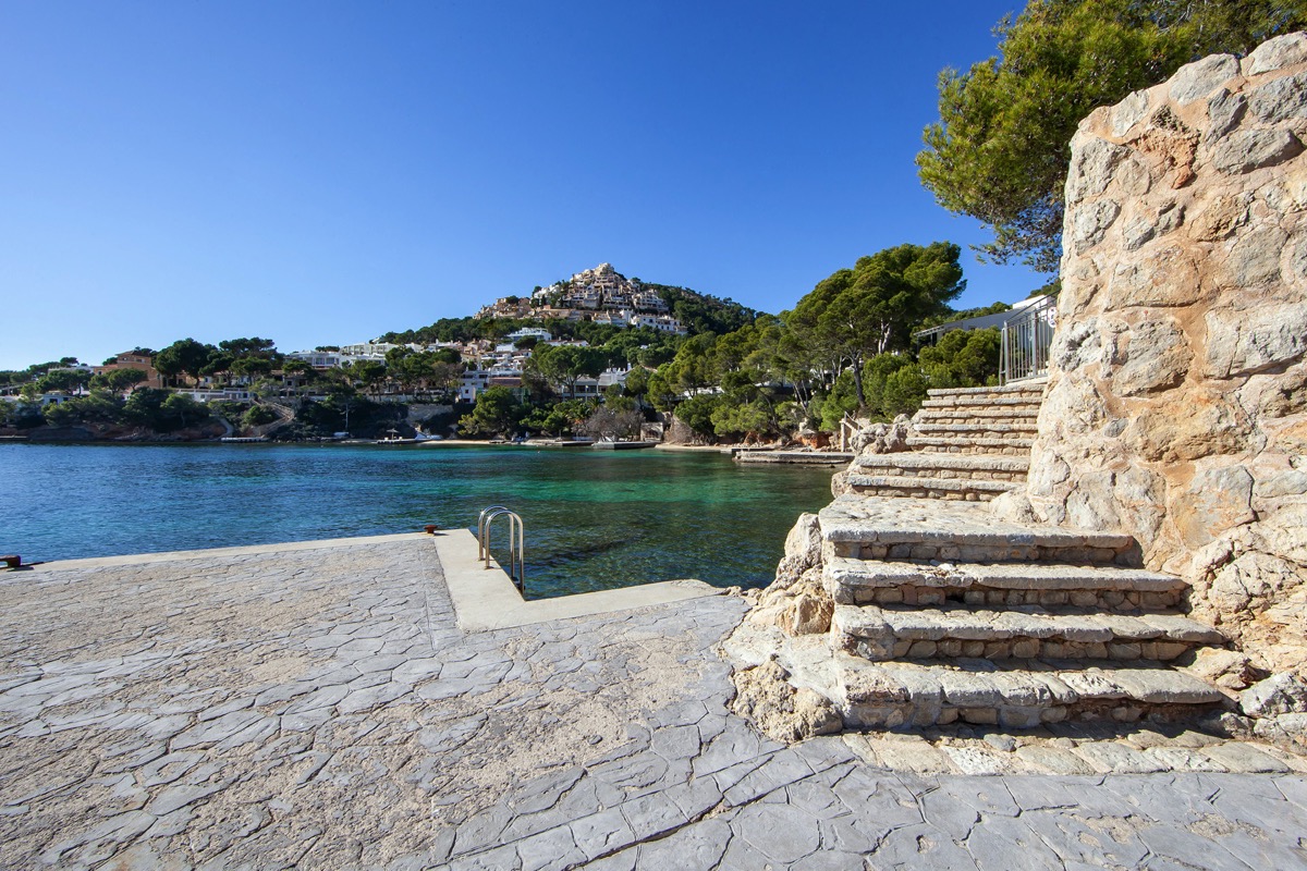 Villa for sale in Port Andratx