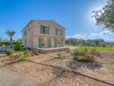Finca for sale in Alaró
