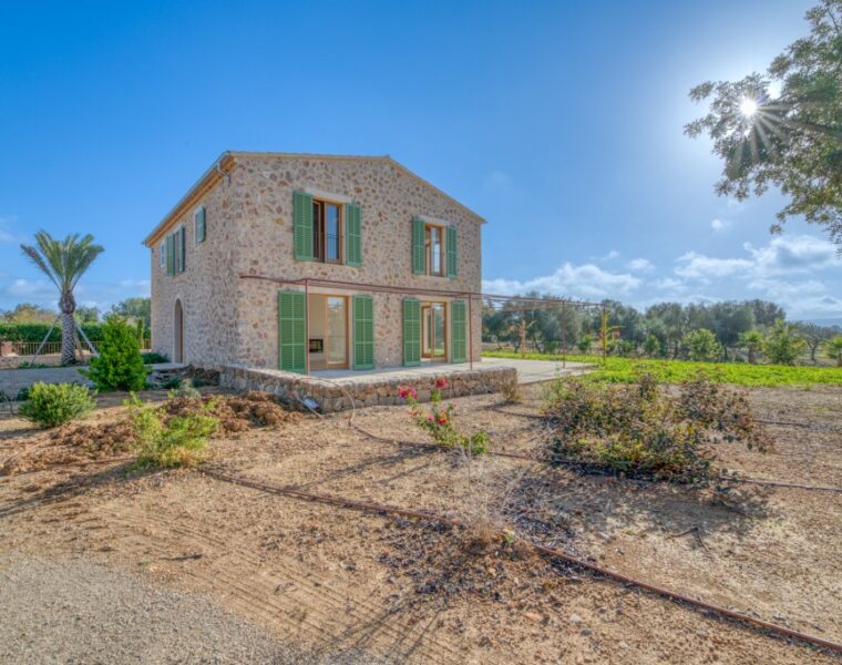 Finca for sale in Alaró