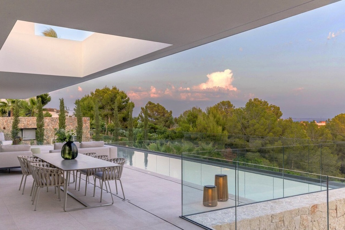 Villa for sale in Cala Vinyes