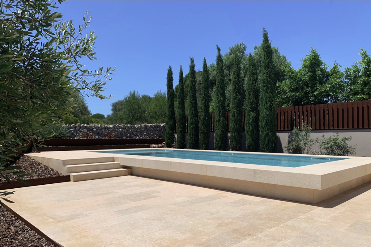 Villa for sale in Portopetro