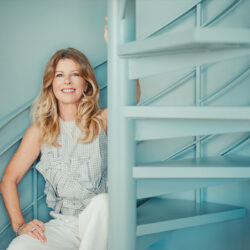 Helen Cummins About Page