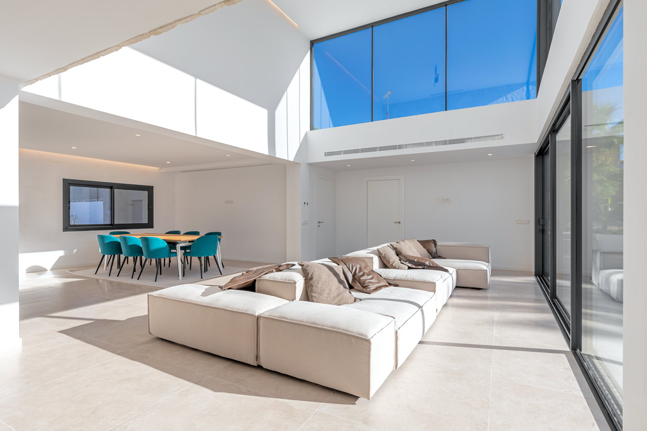Villa for sale in Santa Ponsa