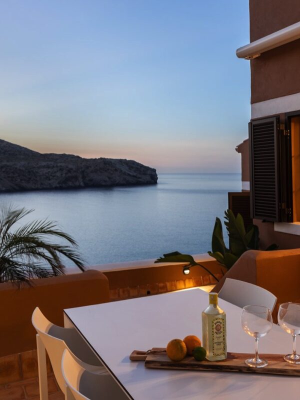 House for sale in Cala Sant Vicente