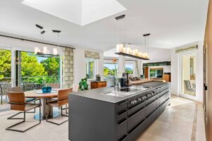 Contemporary Sea-View Villa in Santa Ponsa