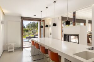 Country Home in Establiments