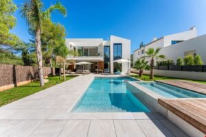Modern villa for sale in North Mallorca