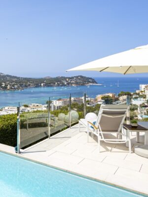 Refined mediterranean villa with golf and countryside views in santa ponsa