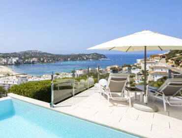 Refined mediterranean villa with golf and countryside views in santa ponsa